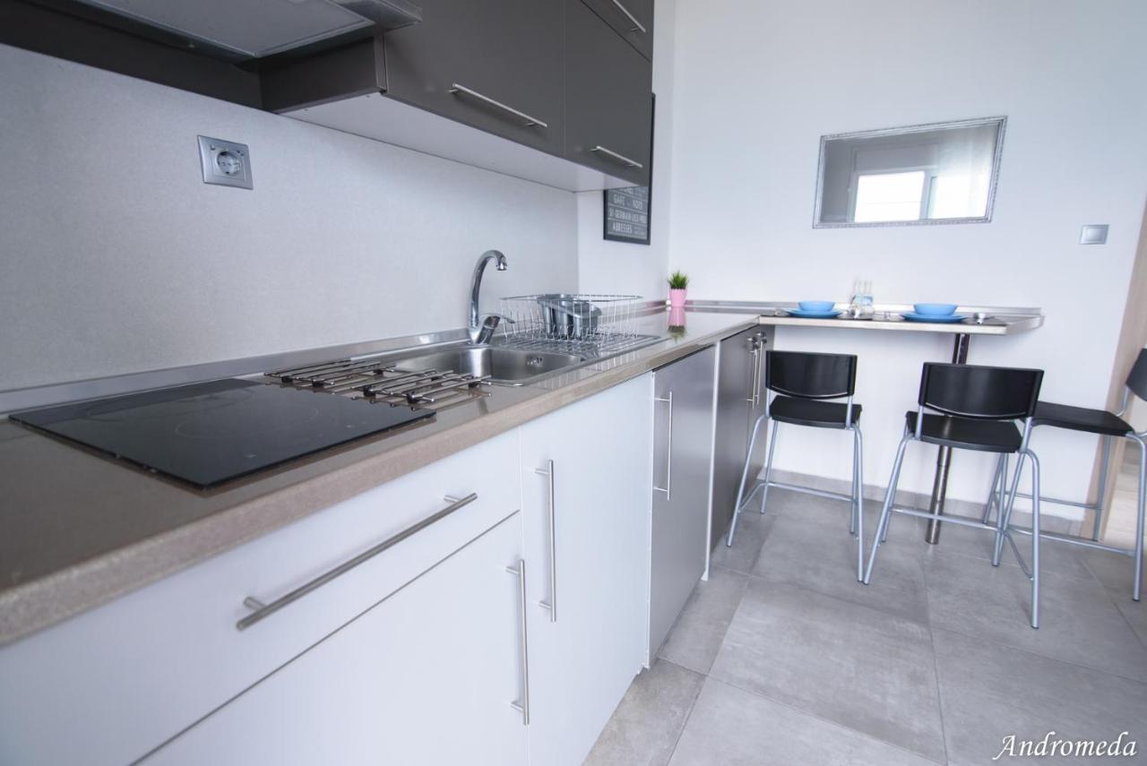 Andromeda'S Apartments Pefkochori Ngoại thất bức ảnh